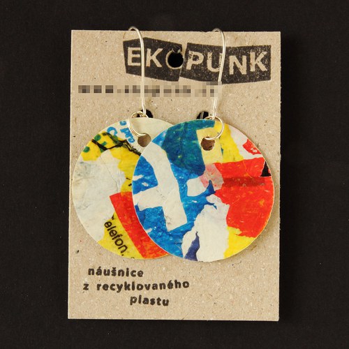 Náušnice z recyklovaného plastu — foto 1