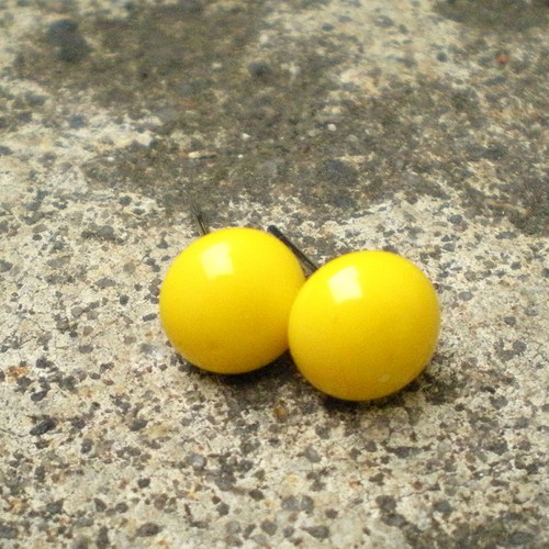 Pecky žluté* 8 mm — foto 1