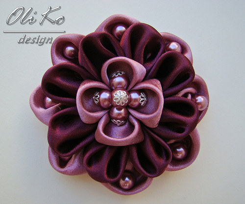 Brož kanzashi — foto 1