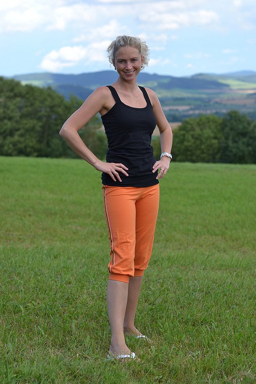 Černé tílko — foto 1