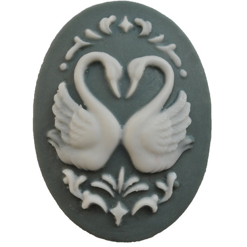 Cameo White Grey Two Swans 40x30 mm 1ks