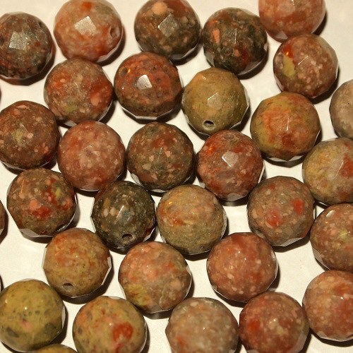 Jaspis kulička fazetovaná10 mm (cena 3 ks)