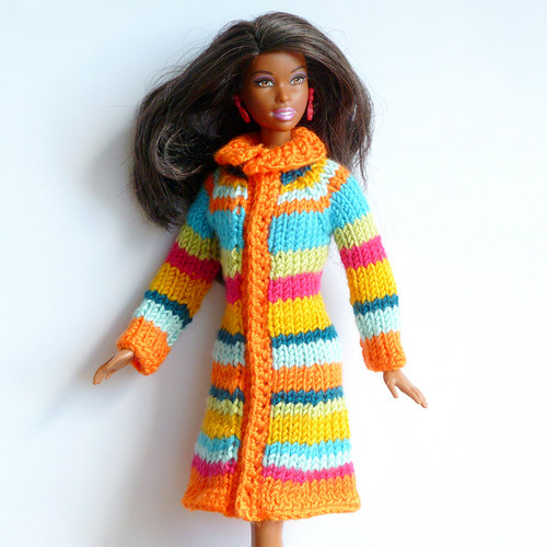 Pruhovaný kabát pro Barbie — foto 1