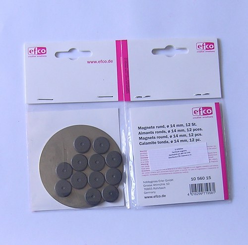 Kulaté magnety feritové — foto 1