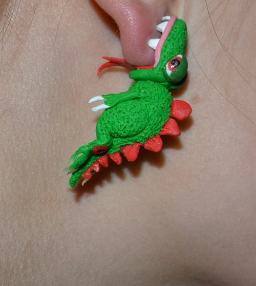 Máš na uchu tyranosaura! — foto 1