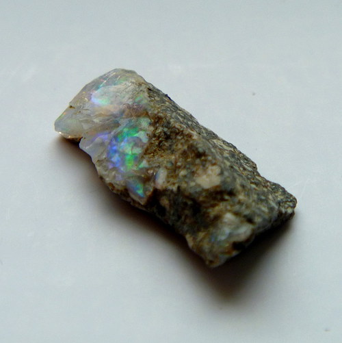 Boulder opál — foto 1