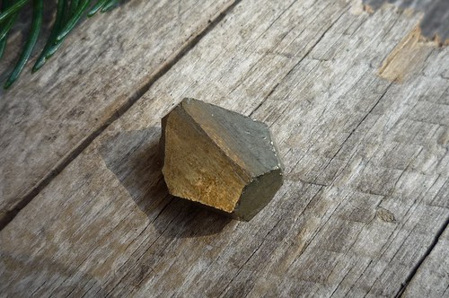 Pyrit, pentadodekaedr č.L5801 — foto 1