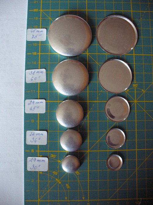 Buttonky vel. 30 (19mm) - 5 ks — foto 1