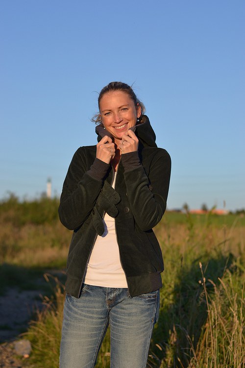 Manžestrová bunda — foto 1