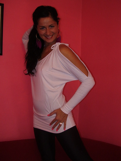 Bílá halenka — foto 1