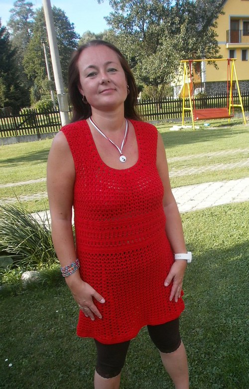 Šatičky "karkulka"