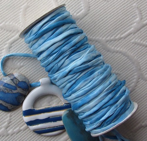U vody..., crep satin, metráž — foto 1