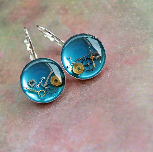Light blue circles — foto 1