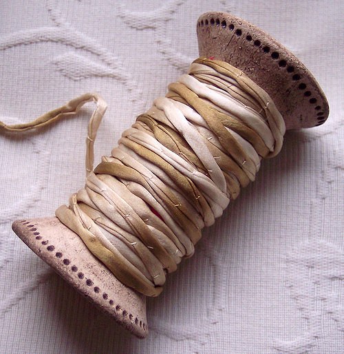 Ledová káva, crep satin, metráž — foto 1