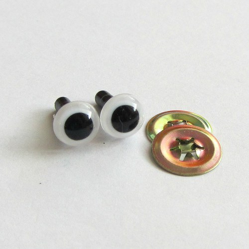 Bezpečnostní oči - bílé 9 mm — foto 1
