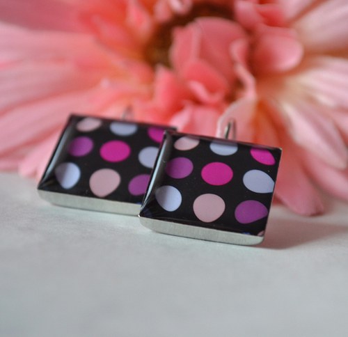Black dots čtvercové — foto 1