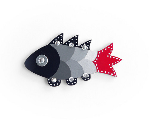 Brož rybka Grey - red — foto 1