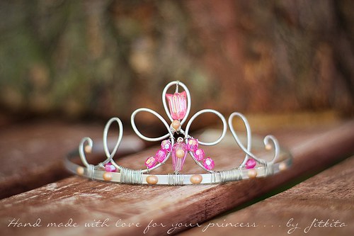 Růžová maličká tiara :-) — foto 1