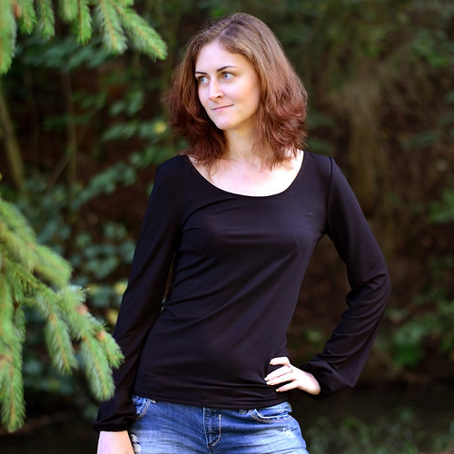 Lady in black, vel. M — foto 1