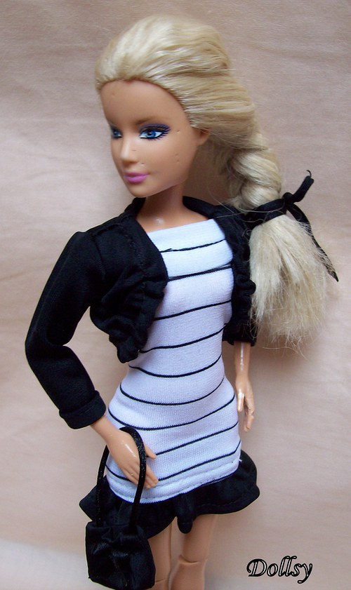 Černobílá Barbie II — foto 1