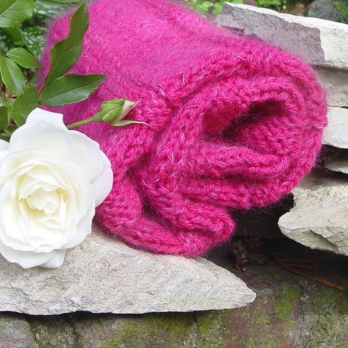 Naprosto PINK! - nákrčník — foto 1