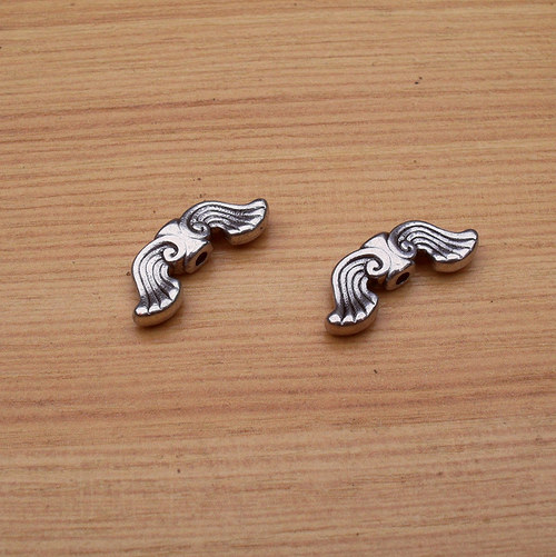 Stříbrná křidélka - 19mm x 7,5mm