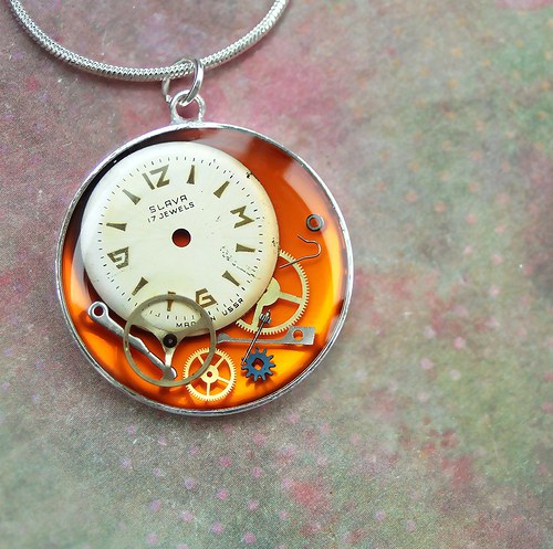 Time in orange — foto 1