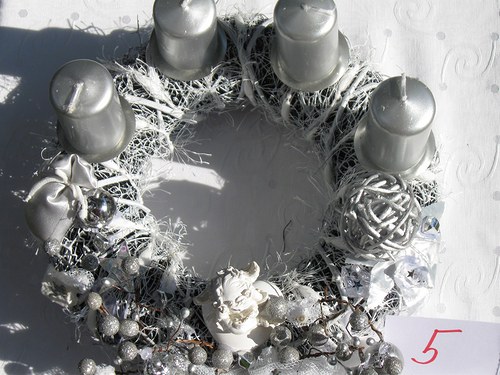 Adventní věnec s andílkem — foto 1