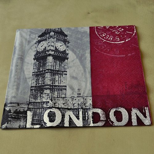Ubrousek - London