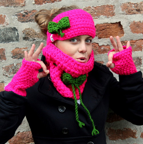 Pink with green bow — foto 1