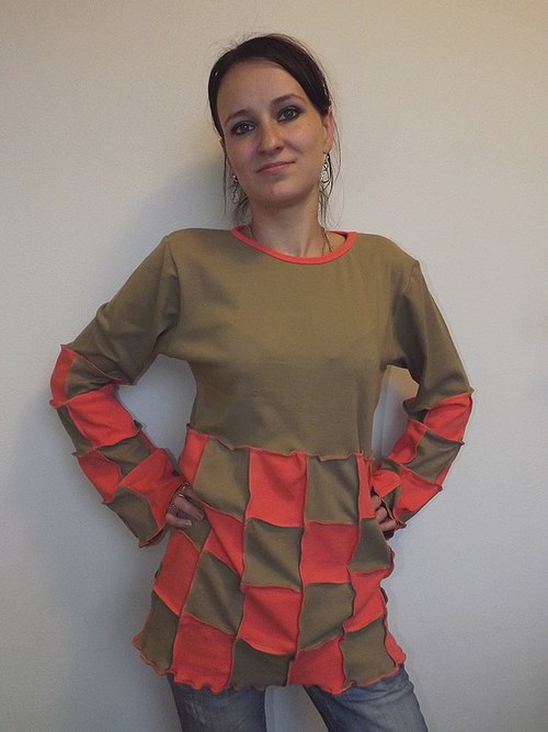 Triko "Lososová v jemném písku" — foto 1