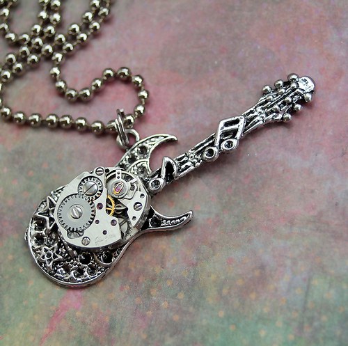 Steampunková kytara — foto 1