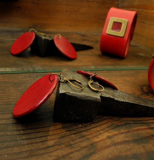 Vampires rings (náramek a náušnice na přání) — foto 1