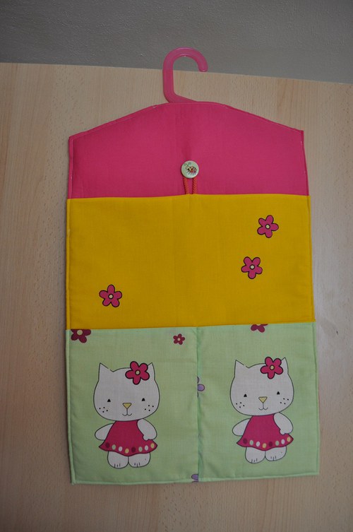 Kapsář Kitty — foto 1