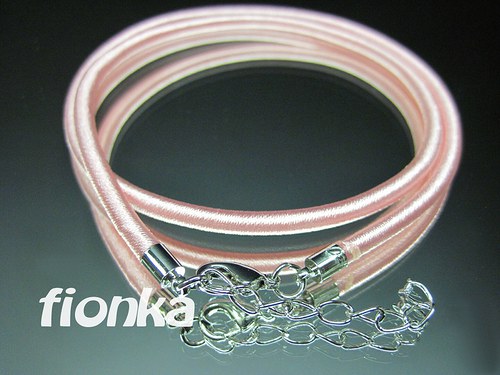 392, Šňůrkový náhrdelník 1ks/9,- — foto 1