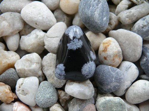 Obsidián vločkový výběr 143 — foto 1