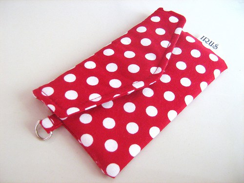 Red DOTS - kapsička třeba na mobil