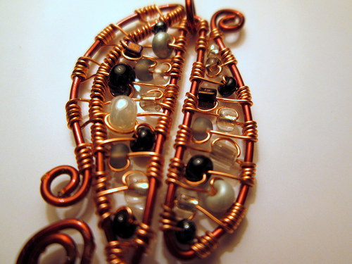 Drátovaný ornament — foto 1