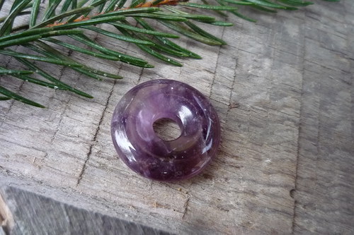 Donut 2 cm, ametyst č. L7477 — foto 1