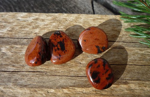 4x obsidián mahagonový č. L7505 — foto 1