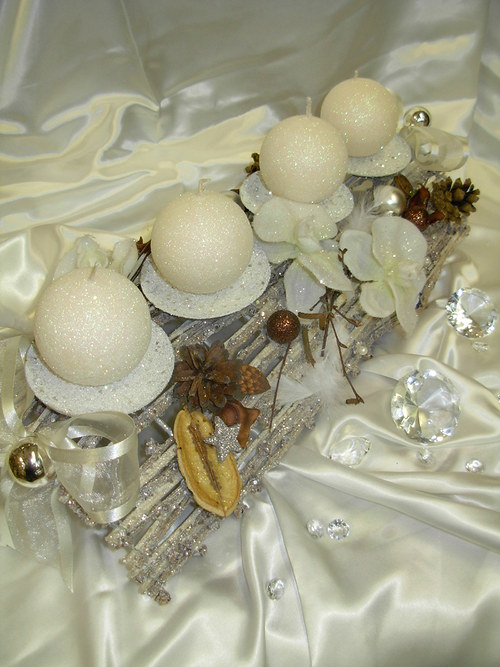 Adventní svícen s orchidejí — foto 1