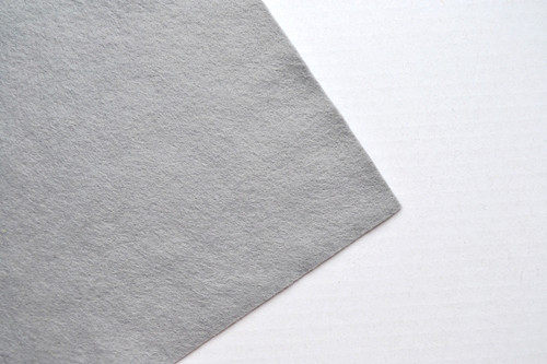 Plsť metráž sv. šedá (šířka 45 cm) (barva č. 46)