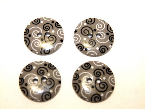 Knoflík 23 mm SPIRÁLA BÉŽOVÁ
