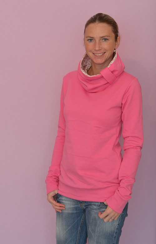 Růžová mikina — foto 1