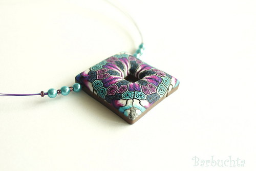 Náhrdelník kaleidoskop hranatý — foto 1