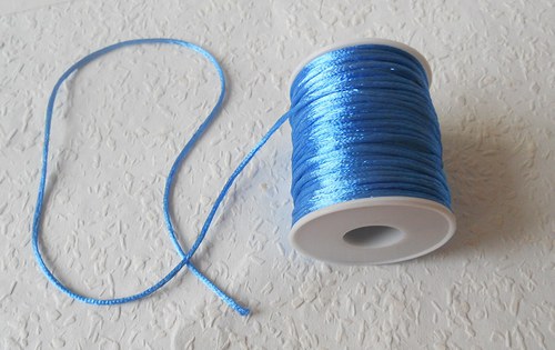 Saténová šňůrka 2mm - 4m — foto 1