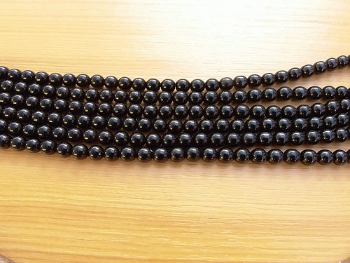 Voskované perly 6 mm - černé
