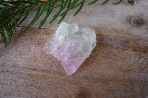 Surový fluorit L 7705 — foto 1