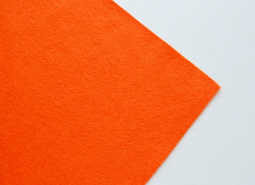 Plsť metráž oranžovočervená (š.45 cm) (barva č.10)