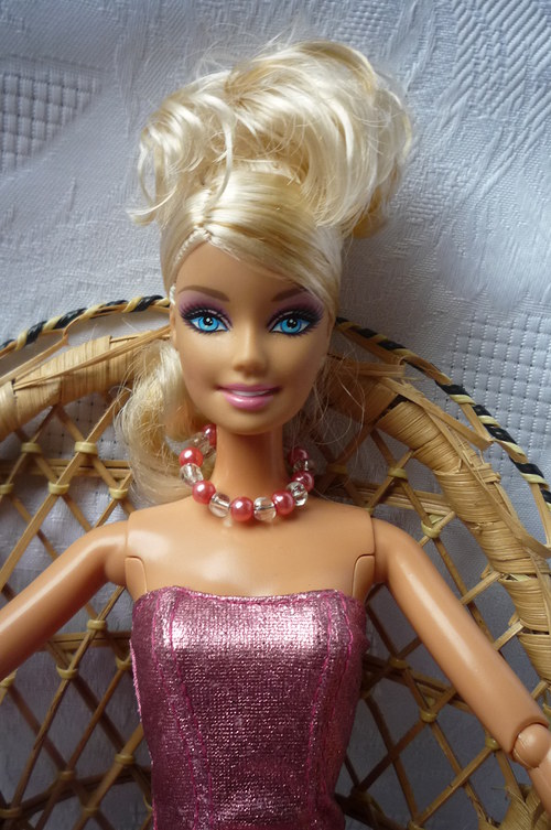 Růžový šperk pro barbie — foto 1